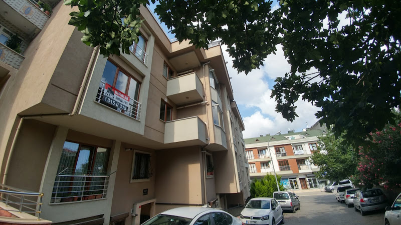 PLATINUM REAL ESTATE & CONSTRUCTION